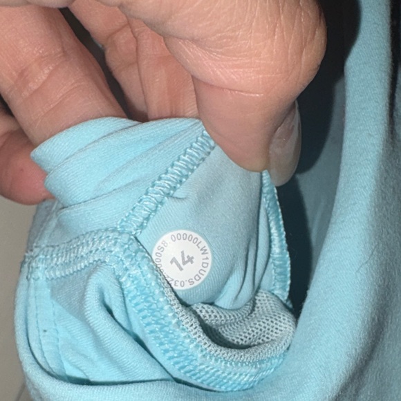 Lululemon Athletica Tank Top - Picture 2 of 5